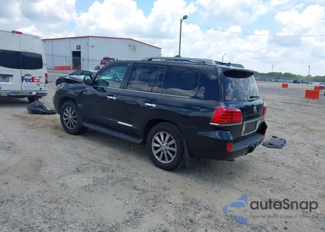 2011 Lexus Lx 570 z USA, uszkodzony, nr VIN JTJHY7AX9B4063946